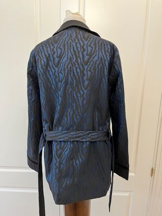 Chaqueta La Perla Negra y Azul