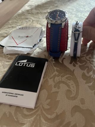 Reloj Lotus Timeroad niño azul/rojo