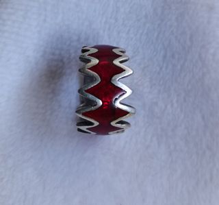 Anillo Plata Diseño Zigzag Rojo