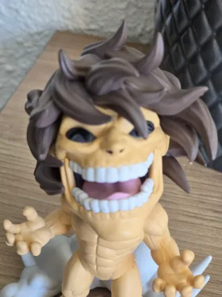 Figura Titan Eren Attack on Titan Youtooz