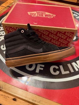 Zapatillas Vans SK8-Hi Pro Negras y Marrones