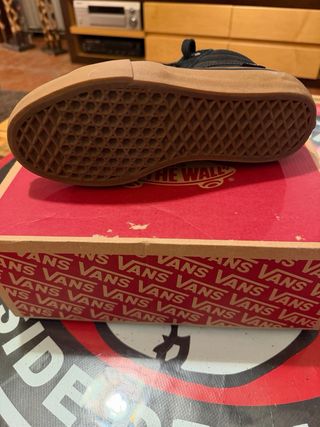 Zapatillas Vans SK8-Hi Pro Negras y Marrones