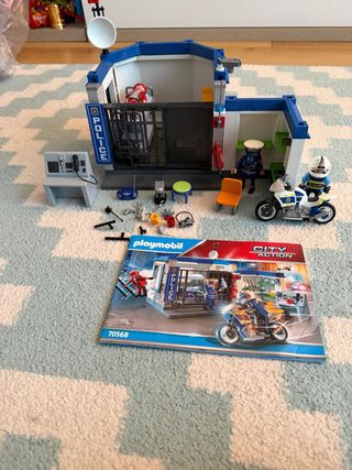 Playmobil Comisaría y Moto