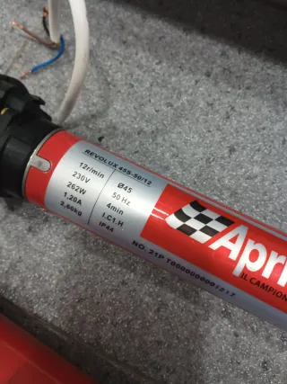 Motor Persiana Aprimatic 230V