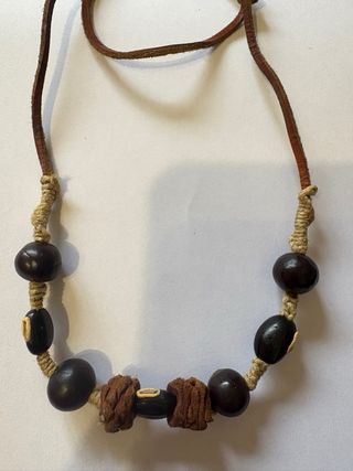 Collar étnico unisex de semillas naturales