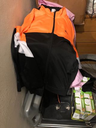 Chándal Décimas Negro y Naranja!Talla 16