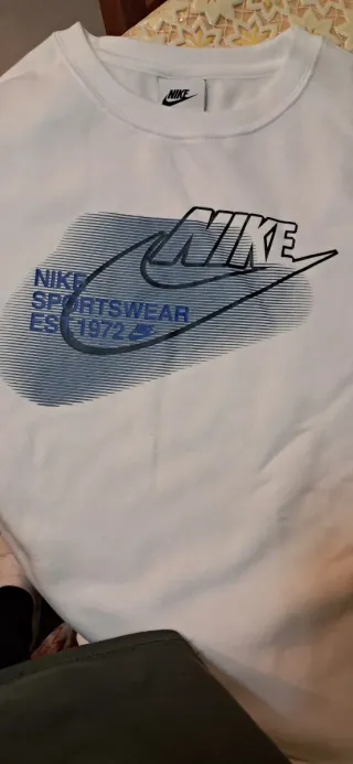 Felpa Nike bianca con logo