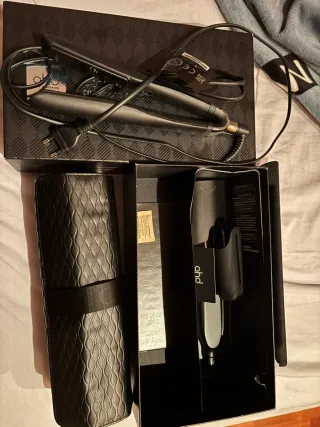 Plancha de pelo GHD negra