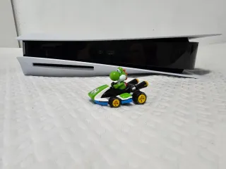 Consola Sony PlayStation 5 con scatola e accessori