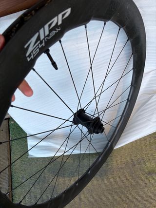 Llanta Delantera Zipp 454 NSW