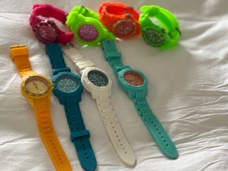 Lote 8 Relojes de Colores