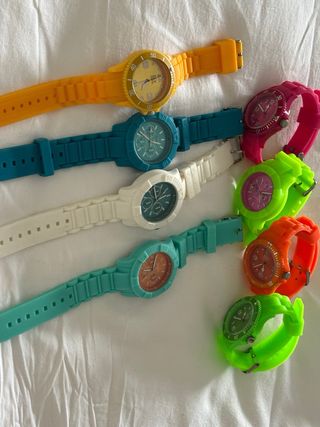 Lote 8 Relojes de Colores