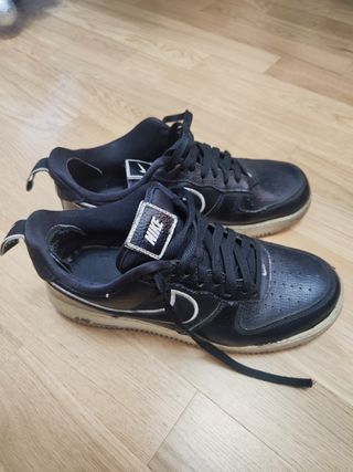 Scarpe Nike Air Force nere e bianche