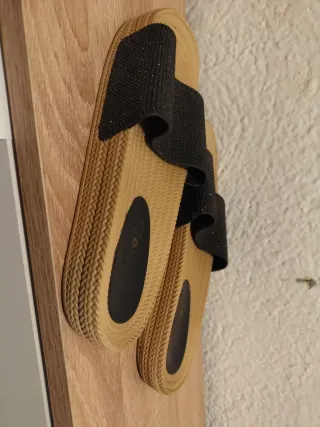 Sandalias Mujer Talla 38 Beige y Negras