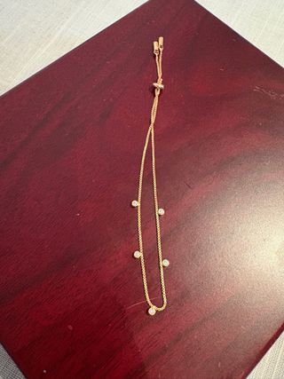 Pulsera Parfois ajustable con circonitas