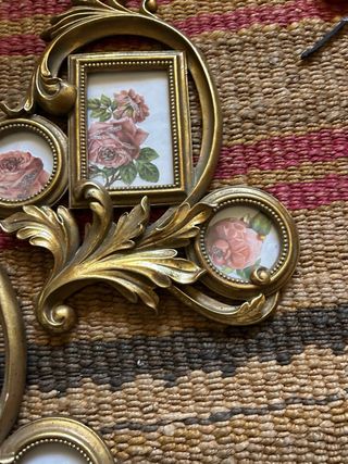 Set 2 Cornici Oro con Rose