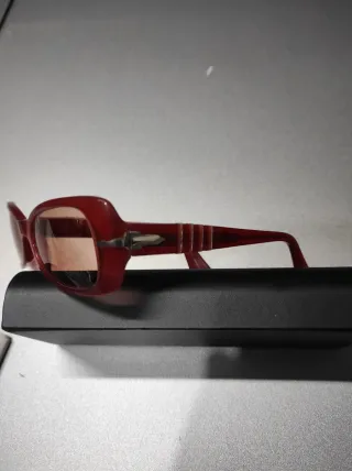 Occhiali da sole Persol Ratti 2625S Rossi