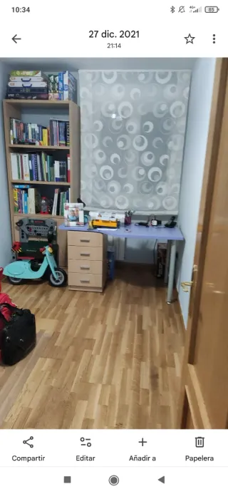 Estantería madera +cajonera a juego