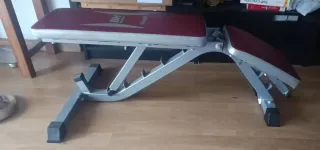 Banco de abdominales BH Fitness