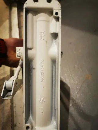 Cierra Puertas Dorma Freno Puertas