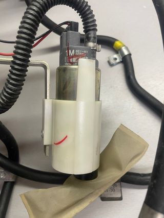 Bomba Gasolina Piaggio X8 400