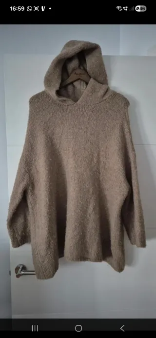 Jersey Zara con capucha talla única beige
