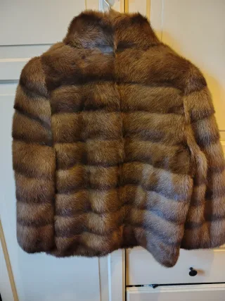 Chaqueta de piel alta peletería lujo