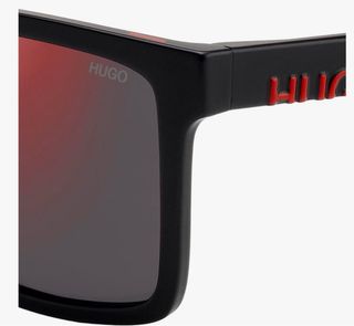 Gafas de sol HUGO negras y rojas