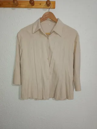 Camisa beige de algodón