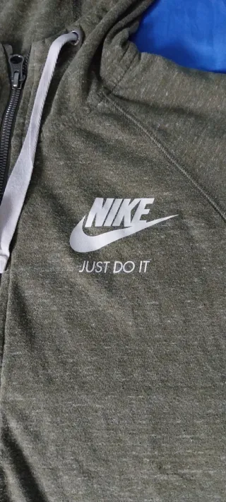 Sudadera Nike Verde Oliva Cremallera