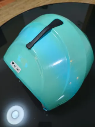 Casco homologado EN1077 de esquí marca Dainese