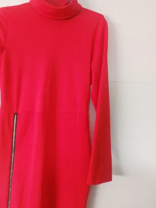 Vestido rojo cuello alto con cremalleraS/M
