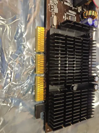 Tarjeta Gráfica NVIDIA GeForce FX 5200 128MB