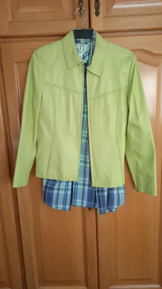 Chaqueta de mujer piel