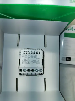 Regulador Schneider Unica NU351854