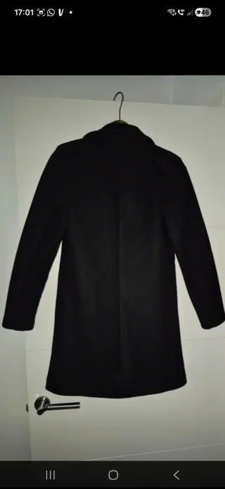 Abrigo negro mujer