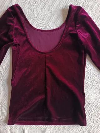 Top terciopelo manga larga granate