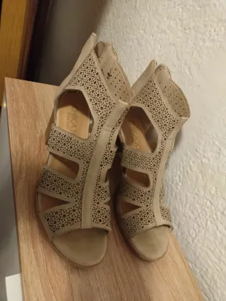 Sandalias tacón beige mujer talla 37