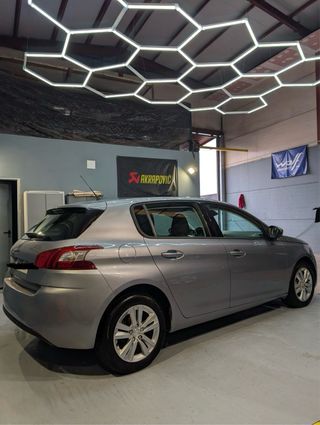 Peugeot 308 2017