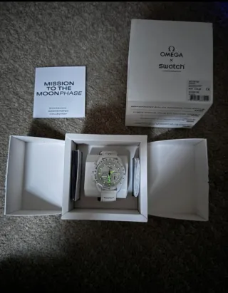 Swatch x Omega MoonSwatch Mission to the Moonphase