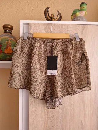 (M) Lencería fina nueva de Zara