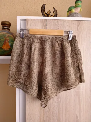 (M) Lencería fina nueva de Zara