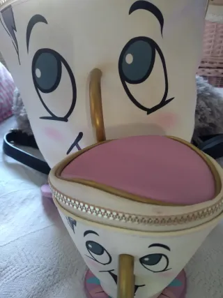 Mochila y Cartera Taza Bella y Bestia