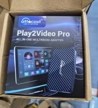 Ottocast Play2Video Pro Multimedia Adapter
