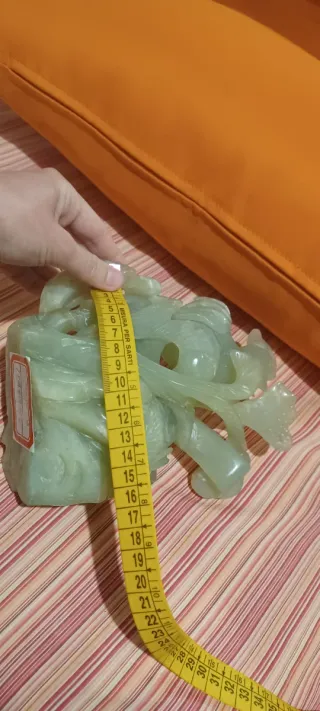 Scultura cinese in giada, portafortuna