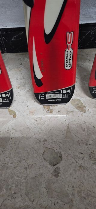 2 Pares de Esquís Rossignol Como Nuevos