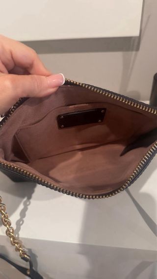 Bolso Bimba y Lola Piel Negro Cadena Dorada