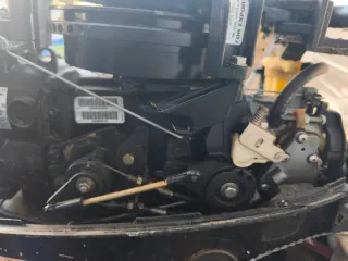 Motor fueraborda Mercury 10CV