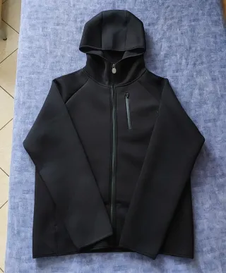 invicta technical hoodie