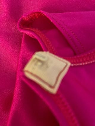 Maillot niña fucsia con pedrería